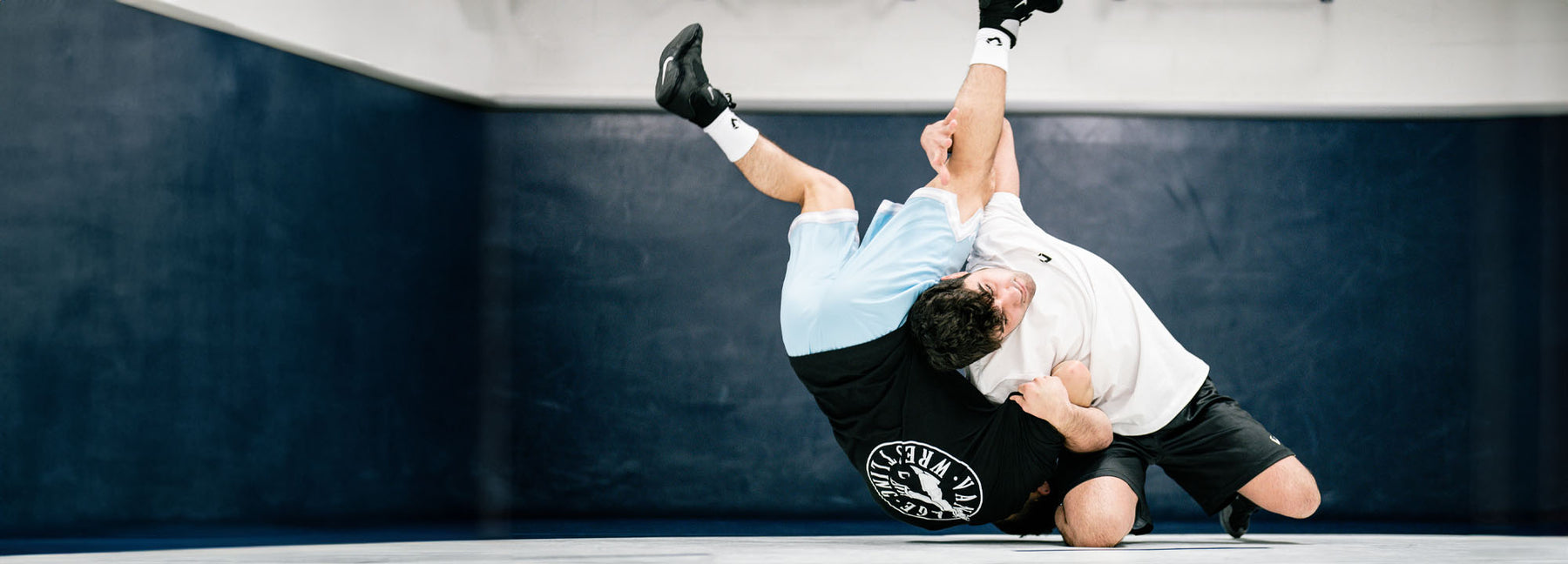 Vantage Custom Wrestling Team Gear & Apparel